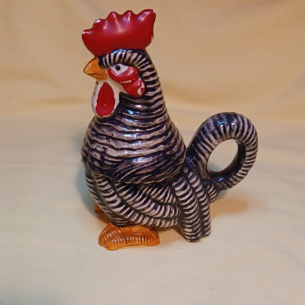 Vintage Rooster Sugar / Creamer Set